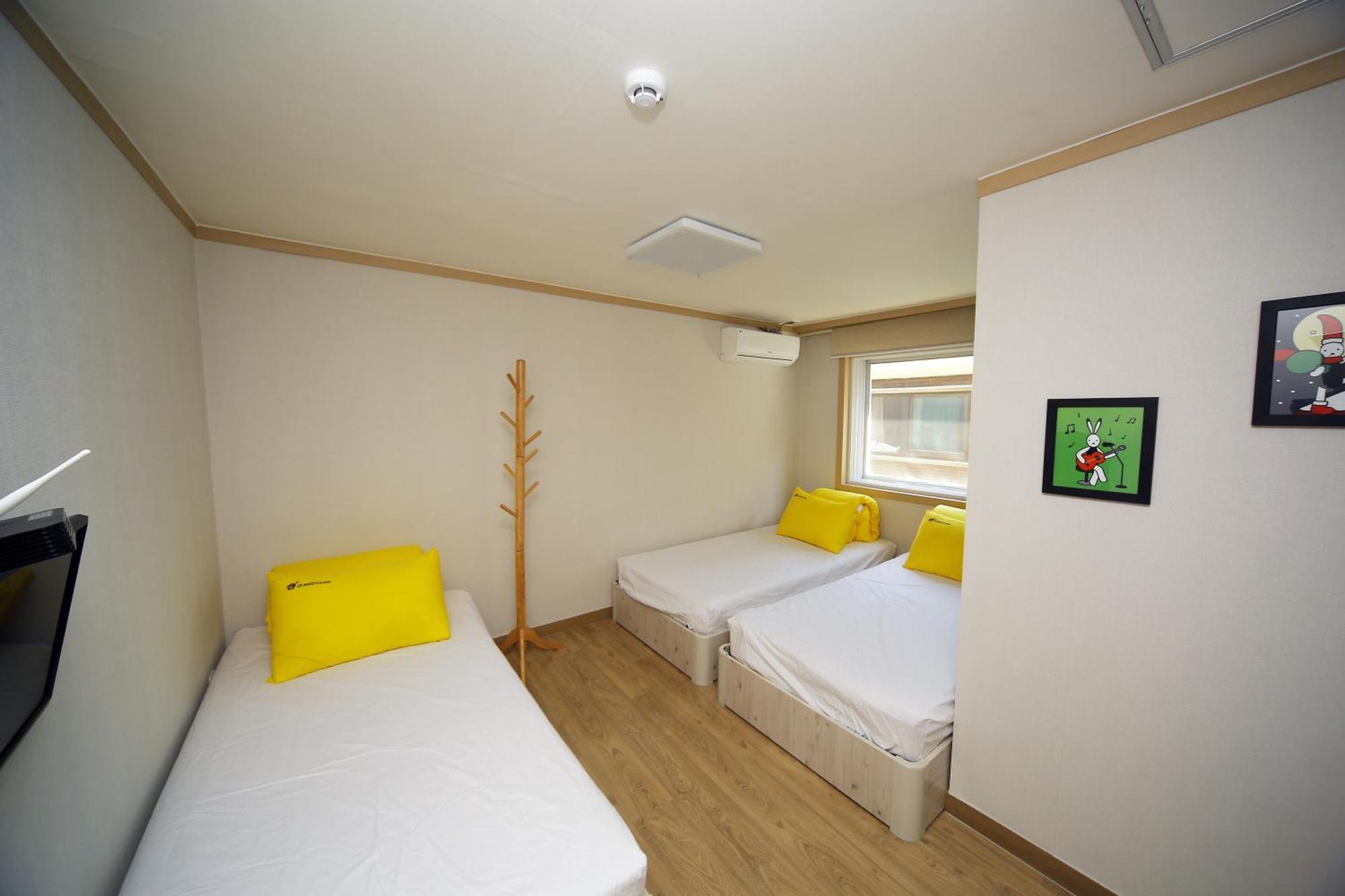 24 Guesthouse Kyunghee University Seoul Room photo